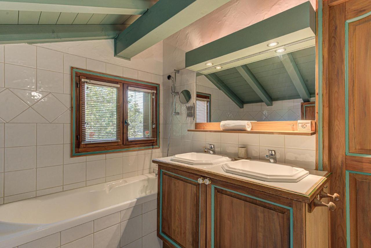 Chalet Blackbushe - Traditional Chalet - Alpes Travel - Sleeps 4-6 Les Houches Ngoại thất bức ảnh